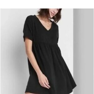 Stylish Black V-Neck Dress